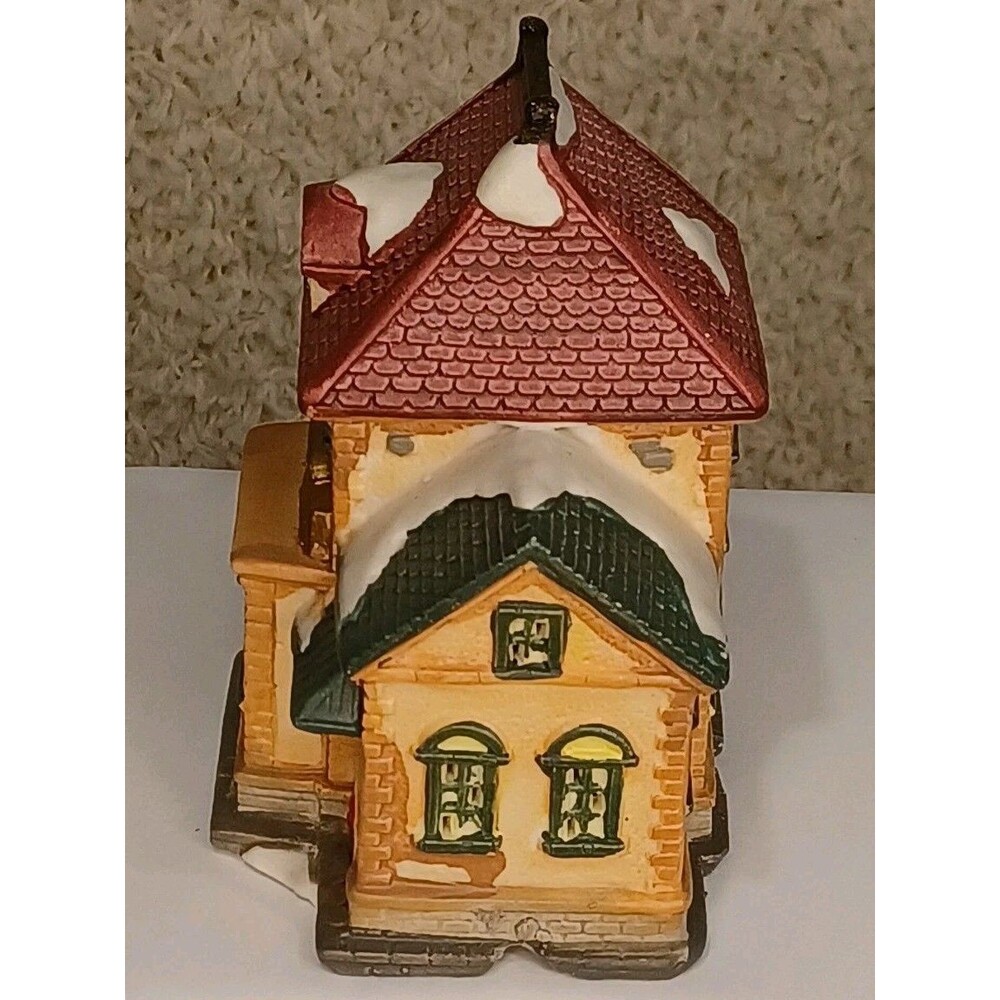 Vintage Christmas Village Station House Ceramic Light Up Train Depot Putz MCM - Picture 3 of 8